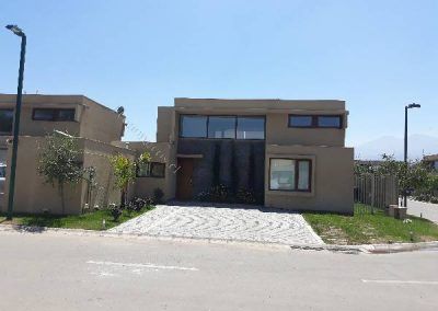 172 VIVIENDAS EN CHICUREO